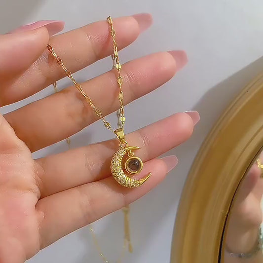 Collar Luna Creciente